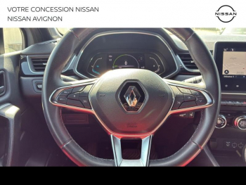 Photo 8 du bon plan RENAULT Captur 1.6 E-Tech hybride 145ch Rive Gauche occasion à 18299 €