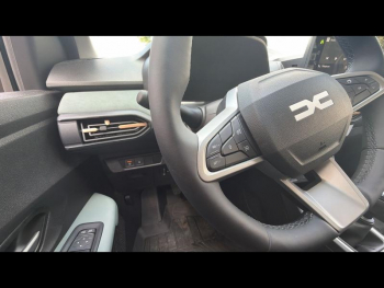 Photo 40 du bon plan DACIA Sandero 1.0 TCe 110ch Stepway Extreme -25 occasion à 19800 €