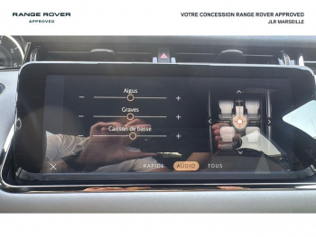Photo 28 du bon plan LAND-ROVER Evoque 2.0 P 200ch Flex Fuel R-Dynamic SE AWD BVA Mark III occasion à 37690 €