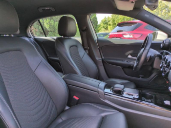 Photo 14 du bon plan MERCEDES-BENZ Classe A 200 163ch Style Line 7G-DCT occasion à 20900 €