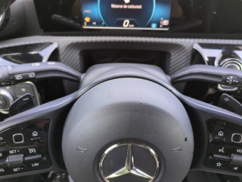 Photo 28 du bon plan MERCEDES-BENZ Classe A 200 163ch Style Line 7G-DCT occasion à 20900 €
