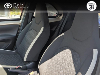 Photo 23 du bon plan TOYOTA Aygo X 1.0 VVT-i 72ch Design S-CVT MY23 occasion à 15990 €