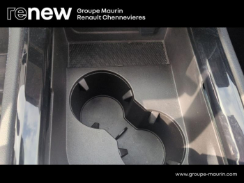 Photo 31 du bon plan RENAULT Austral 1.2 E-Tech full hybrid 200ch Techno esprit Alpine occasion à 27999 €