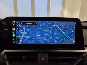 Photo 7 du bon plan LEXUS UX 300h Luxe 2WD MC25 occasion à 42900 €
