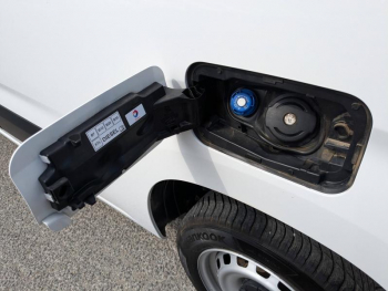 Photo 13 du bon plan PEUGEOT Partner Standard 650kg BlueHDi 100ch S&S BVM5 Premium sans TVA occasion à 13451 €