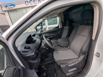 Photo 14 du bon plan PEUGEOT Partner Standard 650kg BlueHDi 100ch S&S BVM5 Premium sans TVA occasion à 13451 €