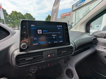 Photo 16 du bon plan PEUGEOT Partner Standard 650kg BlueHDi 100ch S&S BVM5 Premium sans TVA occasion à 13451 €