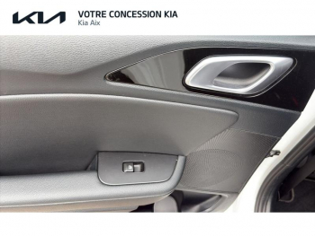 Photo 38 du bon plan KIA Ceed 1.0 T-GDI 120ch GT Line occasion à 20990 €