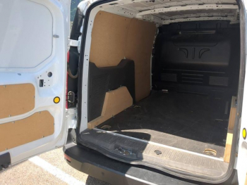 Photo 10 du bon plan FORD Transit Connect VUL L2 1.0E 100ch E85 Trend occasion à 17988 €