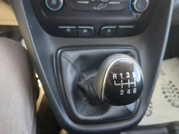 Photo 22 du bon plan FORD Transit Connect VUL L2 1.0E 100ch E85 Trend occasion à 17988 €