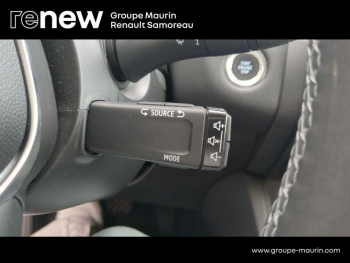 Photo 26 du bon plan RENAULT Captur 1.6 E-Tech hybride 145ch Intens -21 occasion à 17900 €