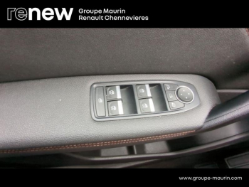 Photo 22 du bon plan RENAULT Captur 1.3 TCe 155ch FAP Initiale Paris EDC - 20 occasion à 16999 €
