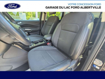 Photo 18 du bon plan FORD Kuga 1.5 TDCi 120ch Stop&Start Titanium 4x2 Euro6.2 occasion à 14990 €
