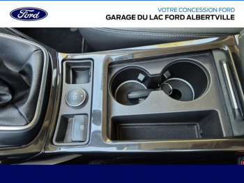 Photo 20 du bon plan FORD Kuga 1.5 TDCi 120ch Stop&Start Titanium 4x2 Euro6.2 occasion à 14990 €