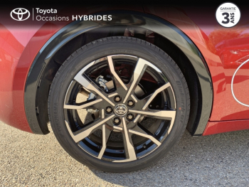 Photo 16 du bon plan TOYOTA Prius Rechargeable 2.0 Hybride Rechargeable 223ch Design occasion à 30990 €