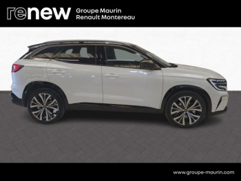 Photo 6 du bon plan RENAULT Austral 1.2 E-Tech full hybrid 200ch Iconic occasion à 33490 €