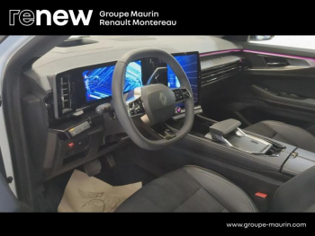 Photo 15 du bon plan RENAULT Austral 1.2 E-Tech full hybrid 200ch Iconic occasion à 33490 €