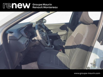 Photo 18 du bon plan DACIA Sandero 1.0 TCe 90ch Expression occasion à 12790 €