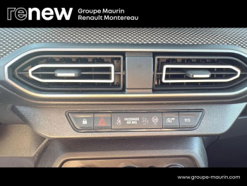 Photo 30 du bon plan DACIA Sandero 1.0 TCe 90ch Expression occasion à 12790 €