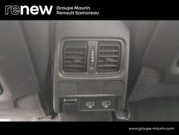 Photo 14 du bon plan RENAULT Arkana 1.6 E-Tech hybride 145ch Engineered -22 occasion à 20400 €