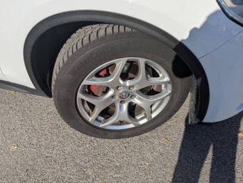 Photo 3 du bon plan ALFA ROMEO Stelvio 2.2 Diesel 160ch Super AT8 MY19 occasion à 18990 €