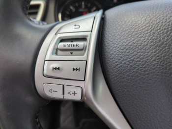Photo 19 du bon plan NISSAN Qashqai 1.6 dCi 130ch Premier Edition All-Mode 4x4-i occasion à 12480 €