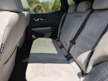 Photo 30 du bon plan NISSAN Qashqai 1.6 dCi 130ch Premier Edition All-Mode 4x4-i occasion à 12480 €