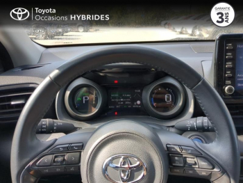 Photo 13 du bon plan TOYOTA Yaris 116h Design 5p MY22 occasion à 19990 €