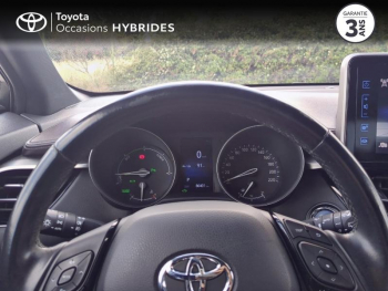 Photo 13 du bon plan TOYOTA C-HR 122h Distinctive 2WD E-CVT occasion à 18980 €