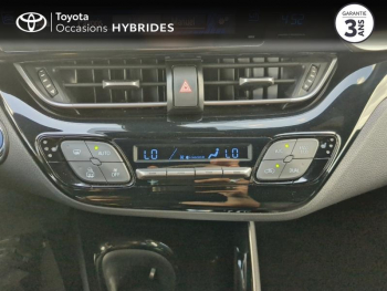 Photo 21 du bon plan TOYOTA C-HR 122h Distinctive 2WD E-CVT occasion à 18980 €