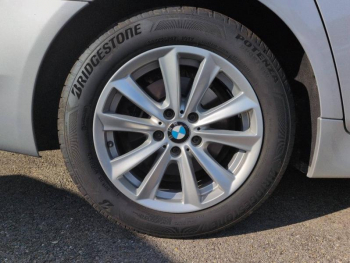 Photo 11 du bon plan BMW Série 5 518dA 150ch Lounge Plus occasion à 11990 €