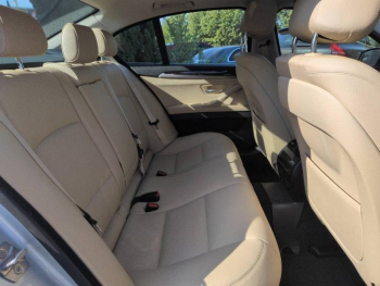 Photo 30 du bon plan BMW Série 5 518dA 150ch Lounge Plus occasion à 11990 €