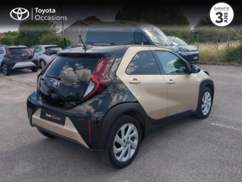 Photo 18 du bon plan TOYOTA Aygo X 1.0 VVT-i 72ch Design occasion à 13990 €
