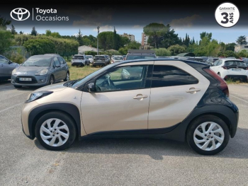 Photo 25 du bon plan TOYOTA Aygo X 1.0 VVT-i 72ch Design occasion à 13990 €