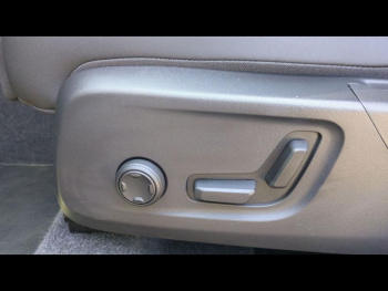 Photo 27 du bon plan VOLVO XC40 B3 163ch Ultra DCT 7 occasion à 37290 €