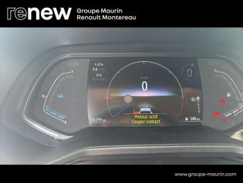 Photo 21 du bon plan RENAULT Clio 1.6 E-Tech hybride 145ch Evolution occasion à 15990 €
