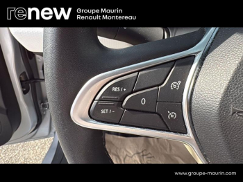 Photo 22 du bon plan RENAULT Clio 1.6 E-Tech hybride 145ch Evolution occasion à 15990 €