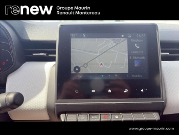 Photo 30 du bon plan RENAULT Clio 1.6 E-Tech hybride 145ch Evolution occasion à 15990 €
