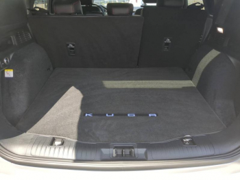 Photo 12 du bon plan FORD Kuga 2.5 Duratec 190ch FHEV E85 Graphite Tech Edition BVA occasion à 31990 €