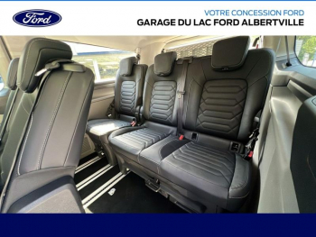 Photo 14 du bon plan FORD Tourneo Custom 320 L2H1 2.0 EcoBlue 170ch Titanium 4x4 BVA8 occasion à 46990 €