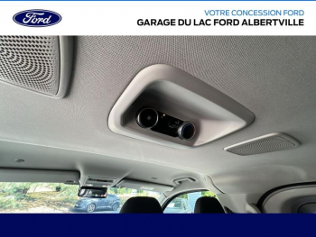 Photo 15 du bon plan FORD Tourneo Custom 320 L2H1 2.0 EcoBlue 170ch Titanium 4x4 BVA8 occasion à 46990 €