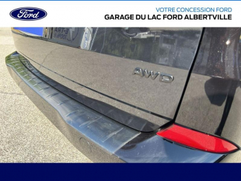 Photo 23 du bon plan FORD Tourneo Custom 320 L2H1 2.0 EcoBlue 170ch Titanium 4x4 BVA8 occasion à 46990 €