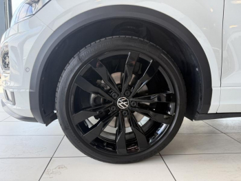 Photo 19 du bon plan VOLKSWAGEN T-Roc 1.5 TSI EVO 150ch R-Line DSG7 S&S occasion à 23990 €