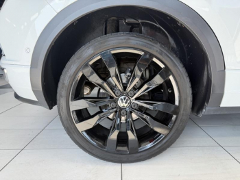 Photo 21 du bon plan VOLKSWAGEN T-Roc 1.5 TSI EVO 150ch R-Line DSG7 S&S occasion à 23990 €