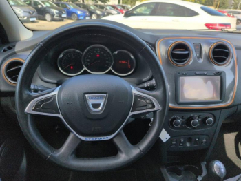 Photo 14 du bon plan DACIA Sandero 0.9 TCe 90ch occasion à 8990 €