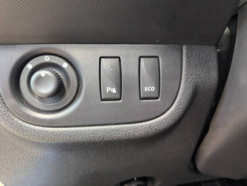 Photo 20 du bon plan DACIA Sandero 0.9 TCe 90ch occasion à 8990 €