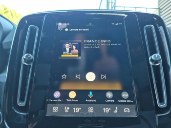 Photo 18 du bon plan VOLVO XC40 B3 163ch Ultra DCT 7 occasion à 38990 €