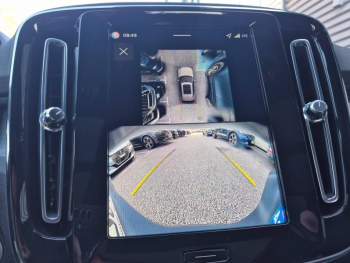 Photo 20 du bon plan VOLVO XC40 B3 163ch Ultra DCT 7 occasion à 38990 €