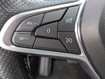 Photo 7 du bon plan RENAULT Clio 1.6 E-Tech hybride 145ch RS Line occasion à 17290 €