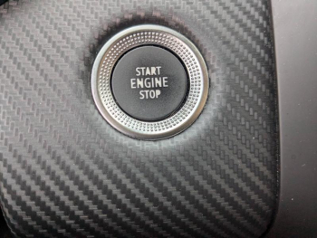 Photo 12 du bon plan RENAULT Clio 1.6 E-Tech hybride 145ch RS Line occasion à 17290 €